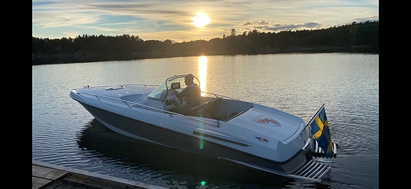 Hydrolift C-24 3 of 5