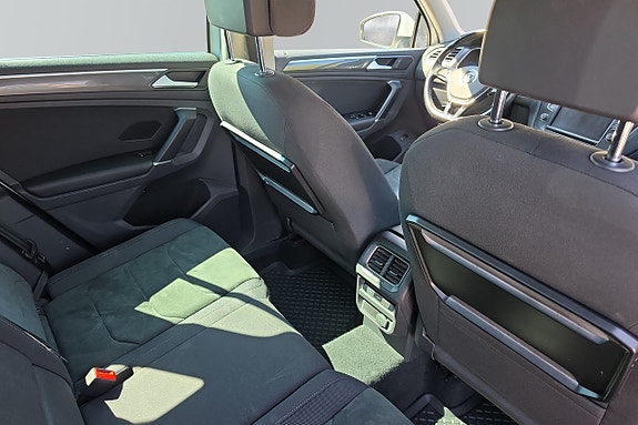 Volkswagen Tiguan 9 of 10