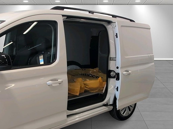 Volkswagen Caddy 7 of 16
