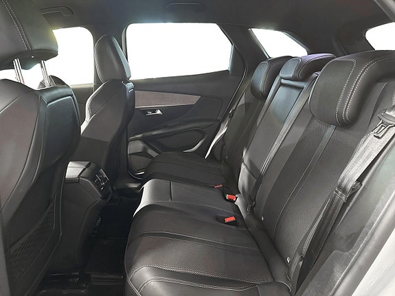 Peugeot 3008 9 of 21