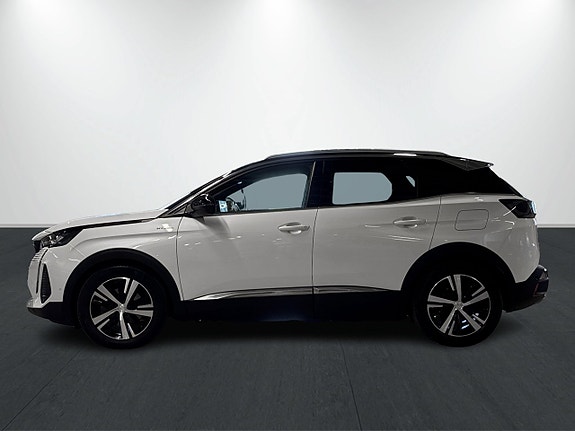 Peugeot 3008 2 of 5