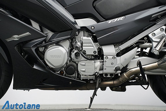 Yamaha FJR1300AS *RESERVERAD* 14 of 30