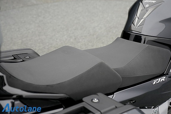 Yamaha FJR1300AS *RESERVERAD* 18 of 30