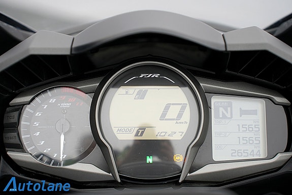 Yamaha FJR1300AS *RESERVERAD* 24 of 30