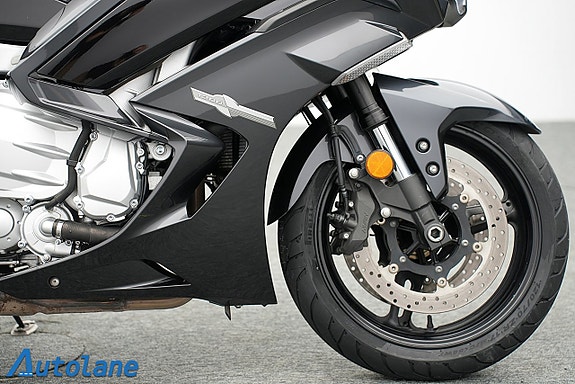 Yamaha FJR1300AS *RESERVERAD* 12 of 30