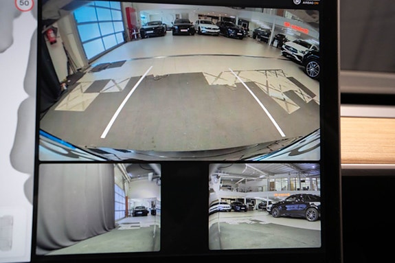 Tesla Model 3 14 of 23