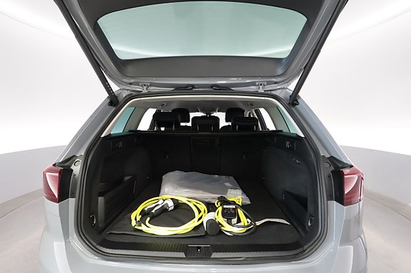 Volkswagen Passat 26 of 27
