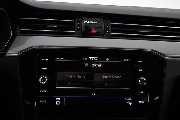 Volkswagen Passat 20 of 27