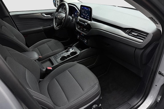 Ford Kuga 16 of 19