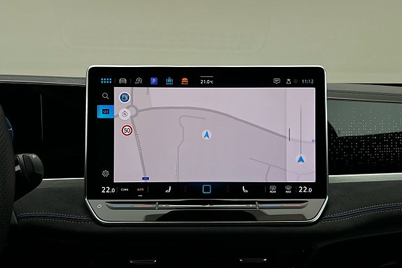Volkswagen Passat 8 of 30