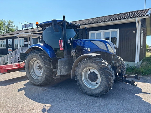 Traktor New Holland T7.210 Bluepower Autocommand 2018