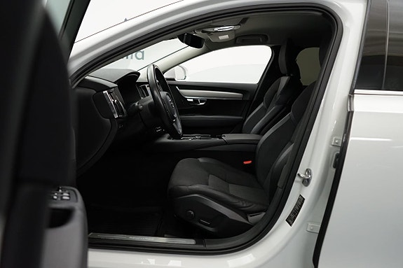 Volvo V90 4 of 17