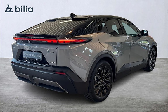 Toyota C-HR 17 of 21