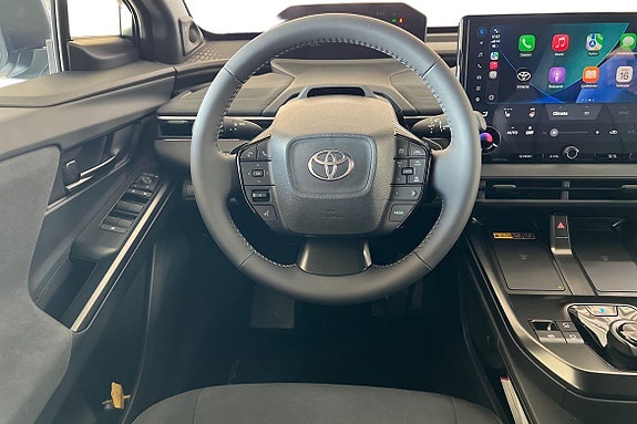 Toyota C-HR 9 of 21