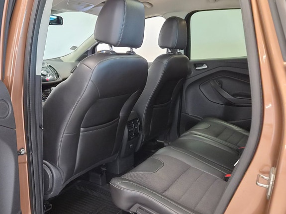 Ford Kuga 18 of 22