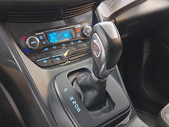 Ford Kuga 13 of 22