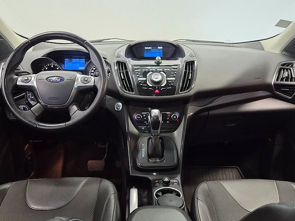 Ford Kuga 8 of 22