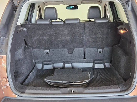 Ford Kuga 21 of 22