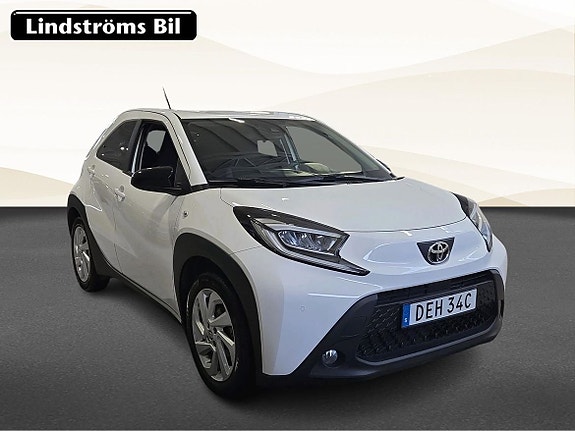 Toyota Aygo X 3 of 5