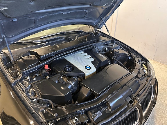 BMW 318d 19 of 19