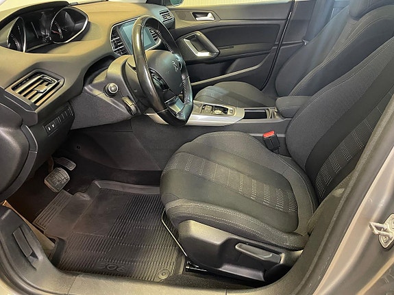 Peugeot 308 SW 5 of 18