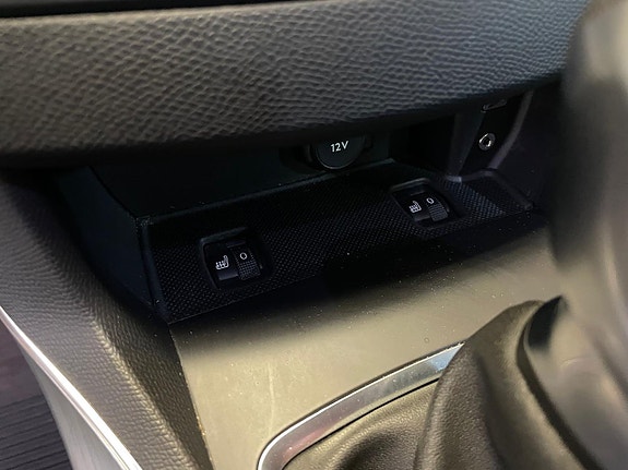 Peugeot 308 SW 16 of 18