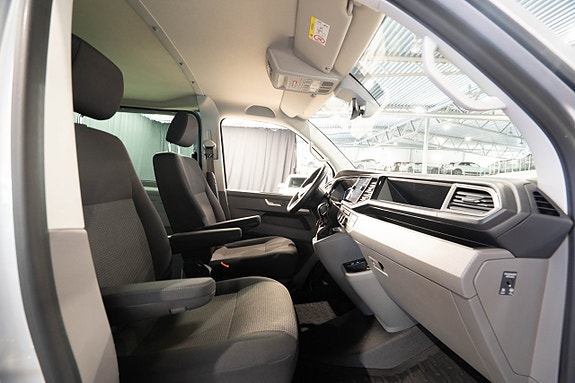 Volkswagen Transporter 17 of 22