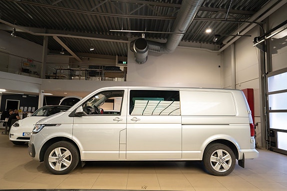 Volkswagen Transporter 10 of 22