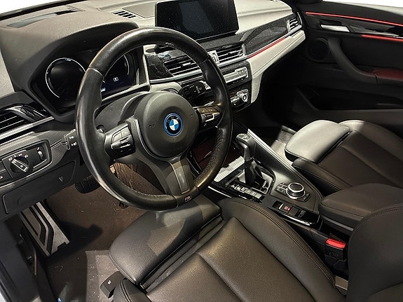 BMW X1 4 of 4