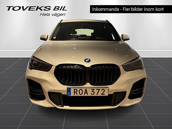 BMW X1 3 of 4