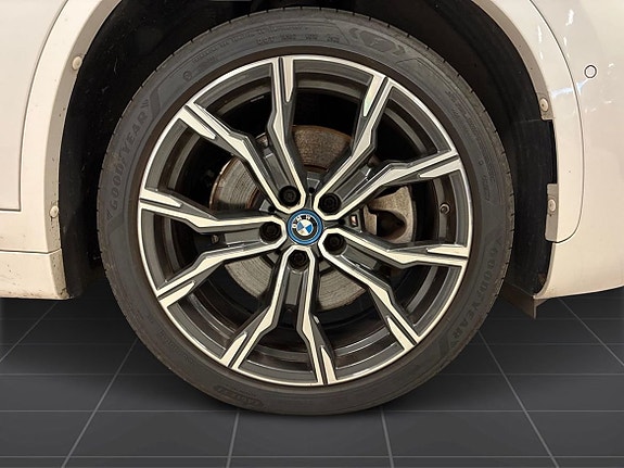 BMW X1 7 of 19