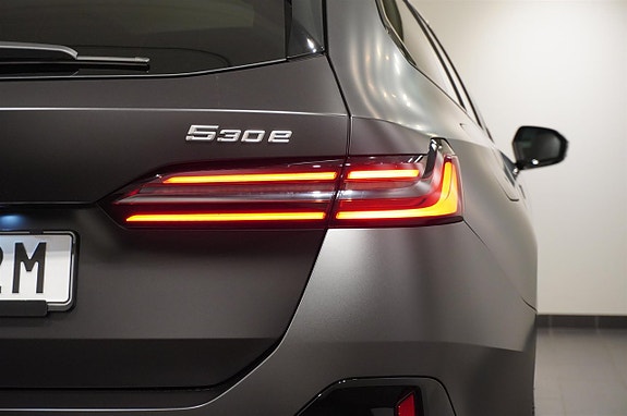 BMW 530e 22 of 22