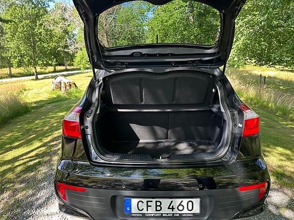 Kia Rio 3 of 7