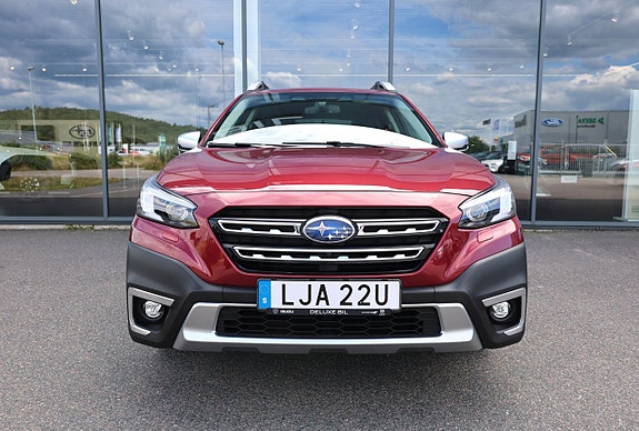 Subaru Outback 2 of 5
