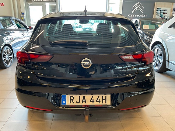 Opel Astra 5 of 5