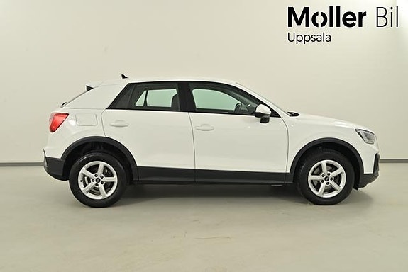 Audi Q2 5 of 13