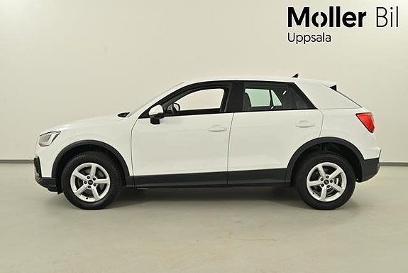 Audi Q2 7 of 13