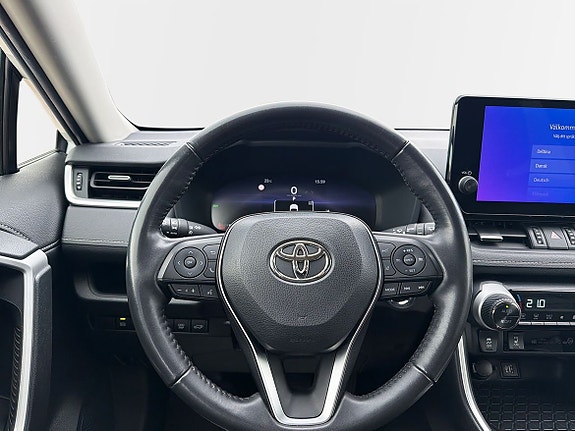 Toyota RAV4 9 of 10