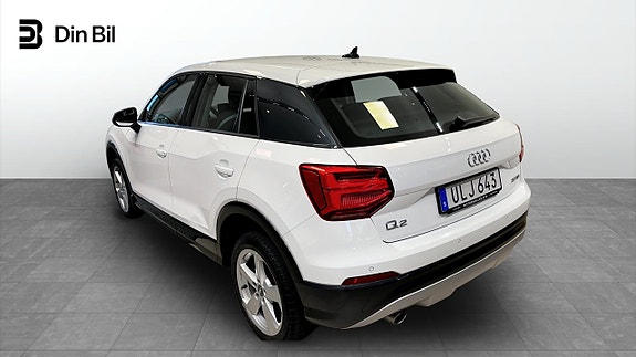Audi Q2 3 of 5
