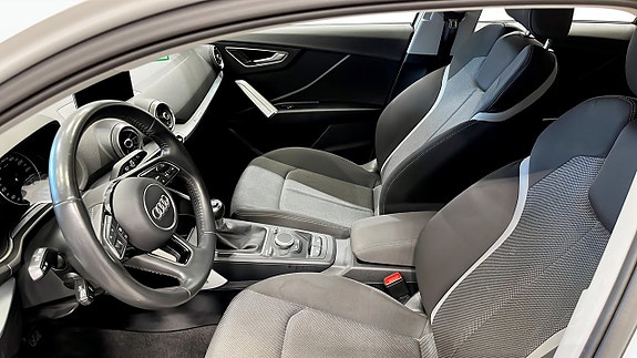 Audi Q2 10 of 12