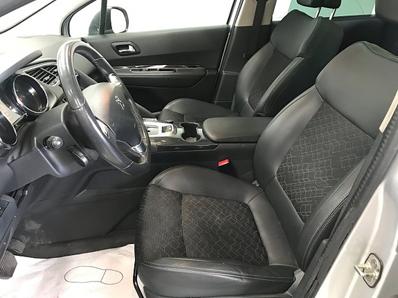 Peugeot 3008 21 of 24