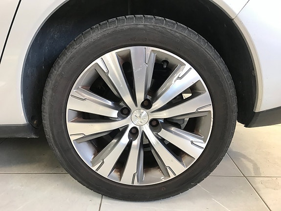 Peugeot 3008 7 of 24