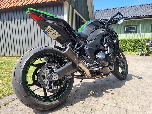Kawasaki Z1000 5 of 5