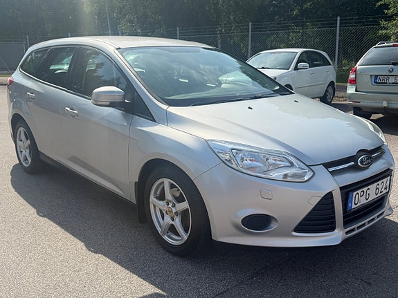 Ford Focus 3 of 5