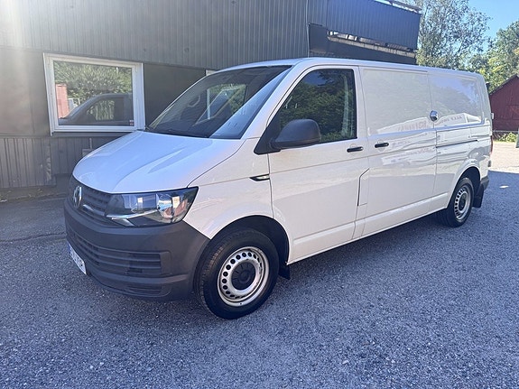 Volkswagen Transporter 3 of 5
