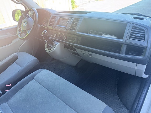 Volkswagen Transporter 5 of 5