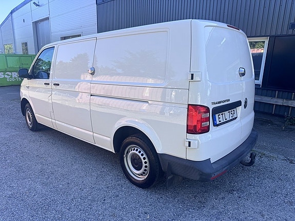 Volkswagen Transporter 2 of 5