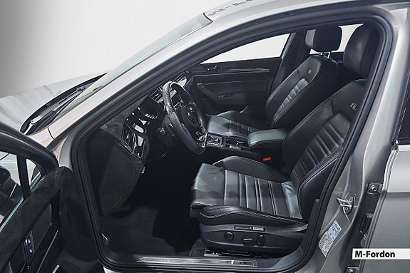 Volkswagen Passat 8 of 22