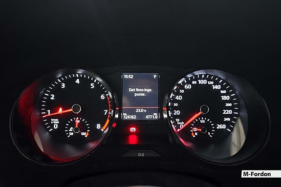 Volkswagen Passat 17 of 22