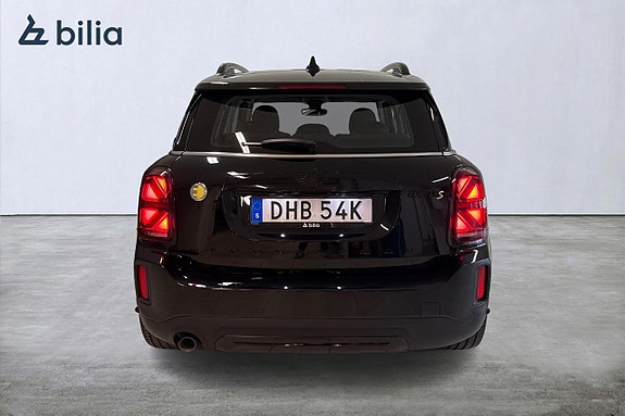 MINI Countryman SE 4 of 5